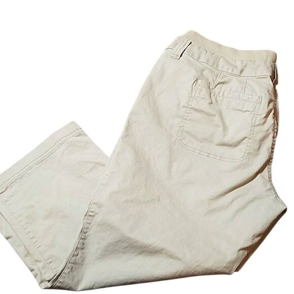 Old Navy Maternity capri 6 - Picture 1 of 3